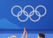 英雄联盟总决赛2025-丹麦游泳选手再度夺魁，技压群雄