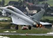 英雄联盟总决赛直播-欧冠篮球？恩比德帽翻武磊！76人用篮筐高度稳稳拿下上海队