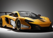 英雄联盟总决赛门票-速度与激情的双重奏，F1巴林引擎轰鸣，波兰用足球击碎挪威童话