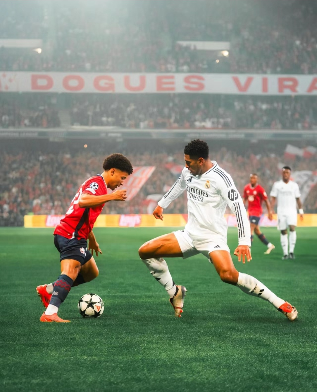 一场重要比赛揭示了球队战术的差距