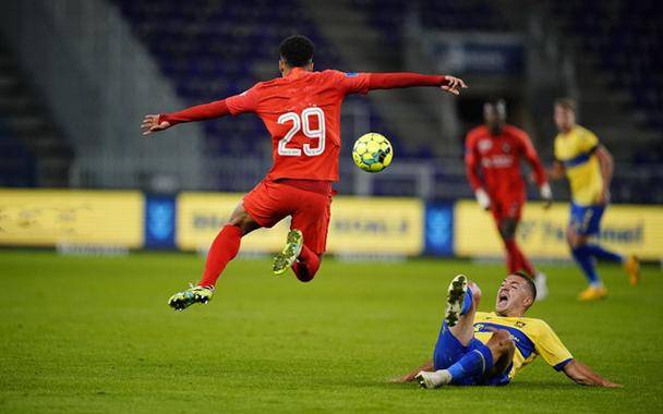 阿贾克斯主场逆转胜利赛欧冠晋级 阿贾克斯主场逆转胜利赛欧冠晋级