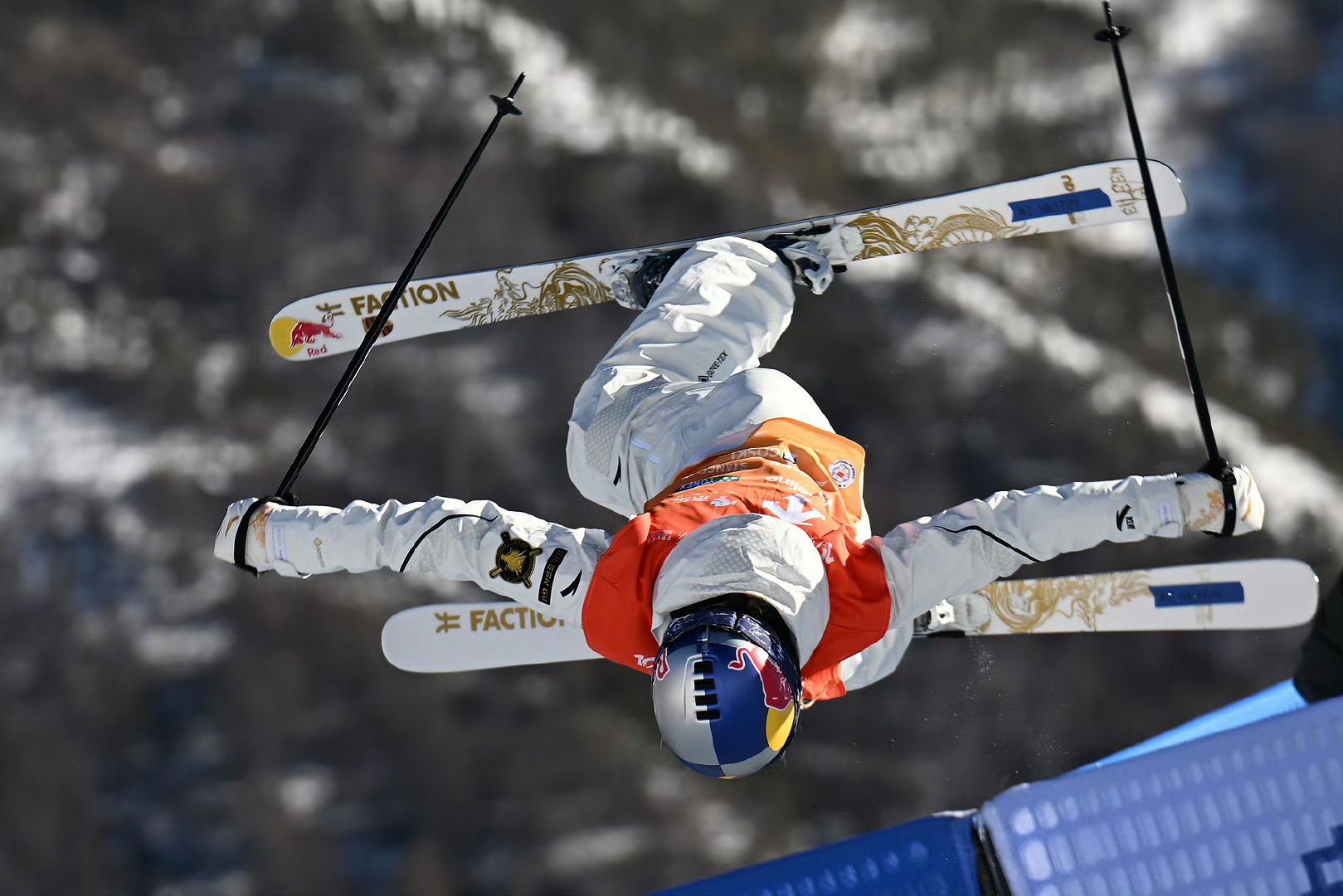 韩国运动员在滑雪项目中取得好成绩