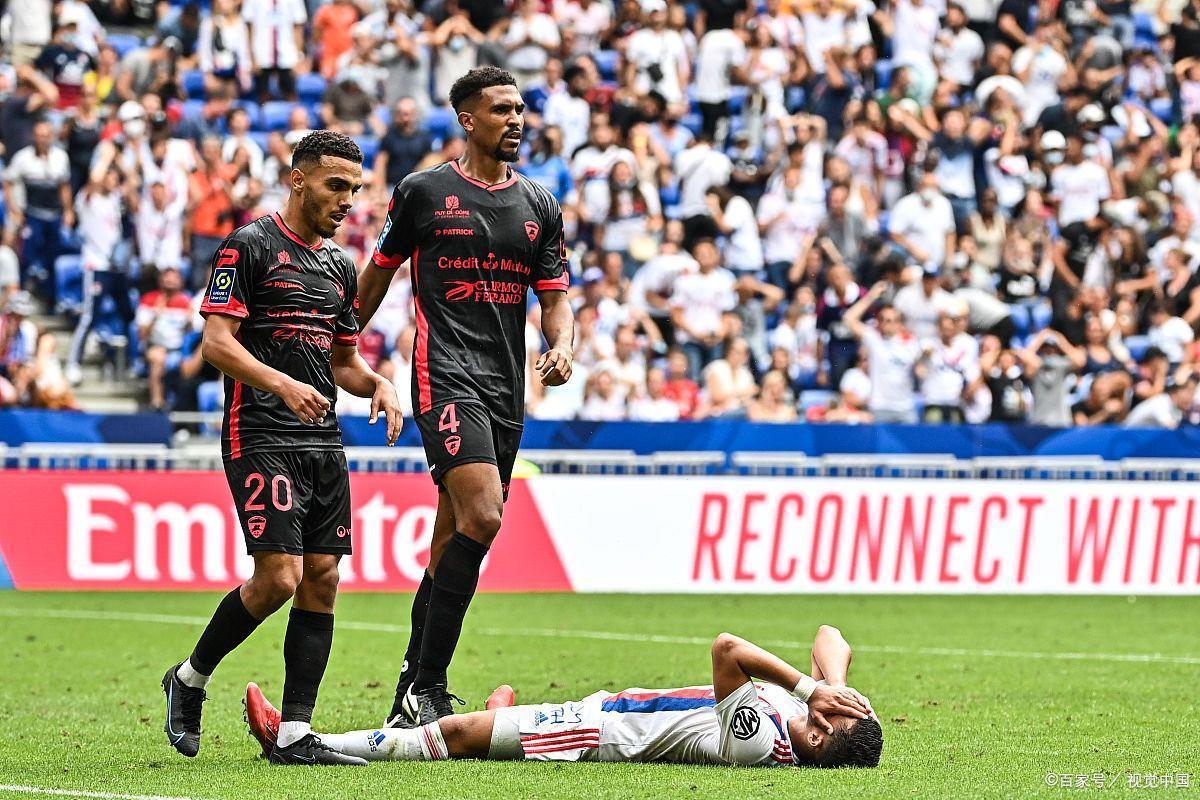 斯特拉斯堡客场惨败于巴黎FC的简单介绍 斯特拉斯堡客场惨败于巴黎FC的简单介绍