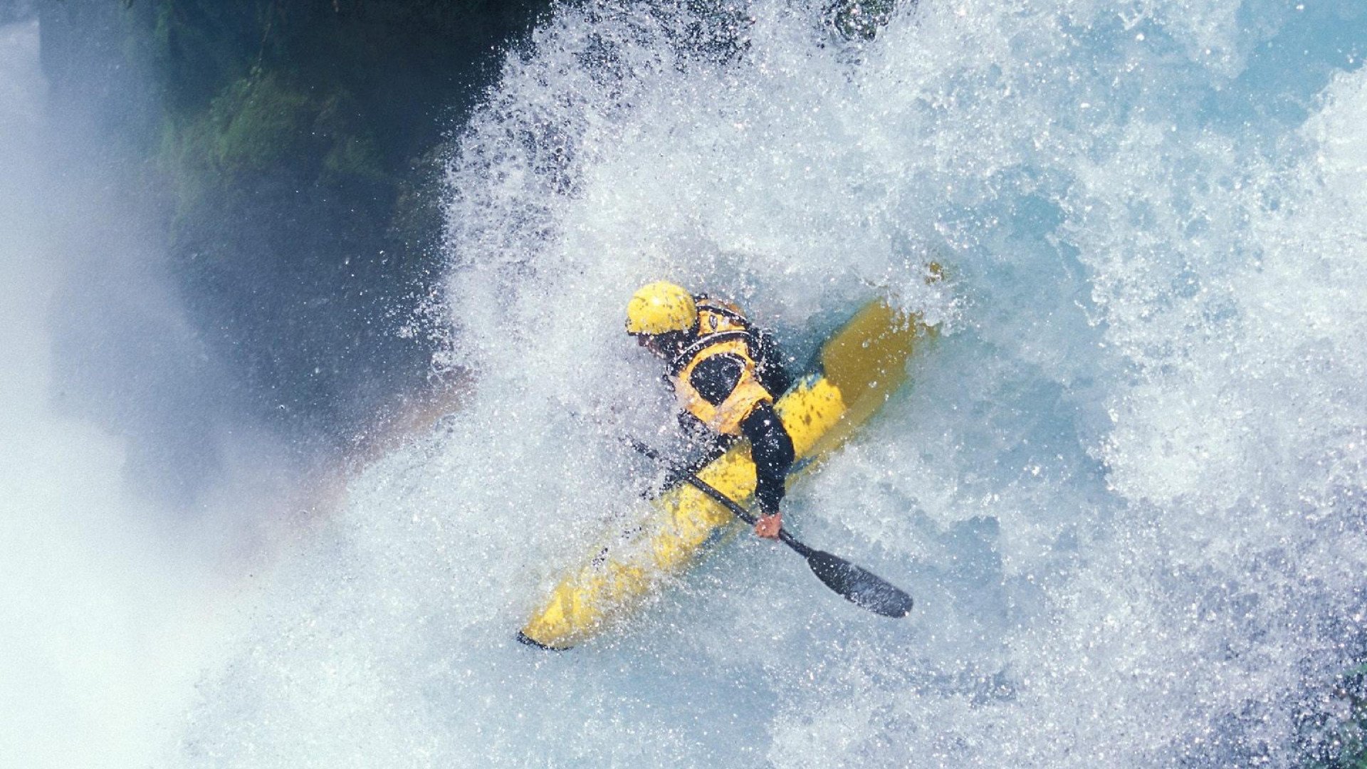 惊天逆转，一场友谊赛如何变成奥地利的历史之夜与阿劳霍的最年轻纪录
