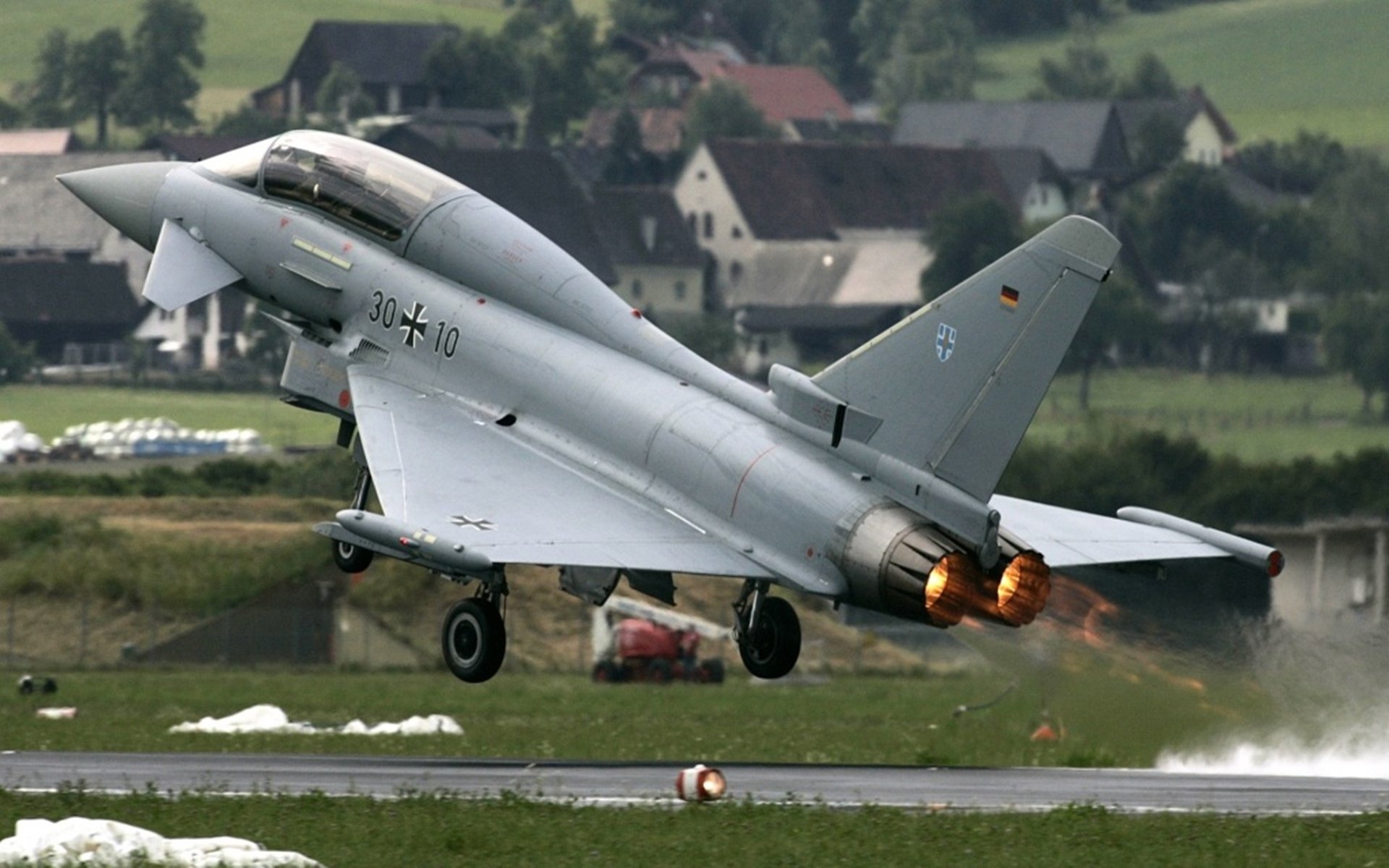 突尼斯铁卫征服马拉多纳球场，卡塞米罗王牌本色接管意甲焦点战